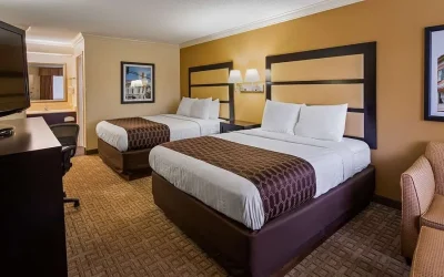 Best Western Inn & Suites Best Western Inn & Suites