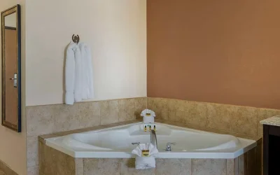 Best Western Plus Country Inn & Suites