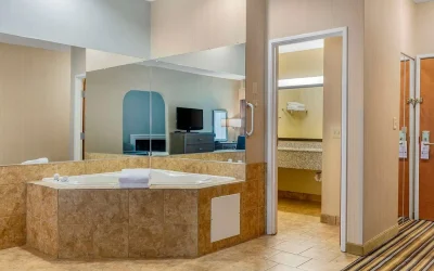 Best Western Plus New England Inn & Suites Best Western Plus New England Inn & Suites