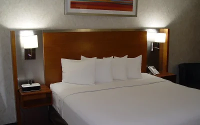 Clarion Hotel Bakersfield North