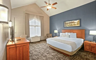 C’mon Inn Hotel & Suites