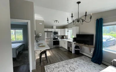 Colony Suites