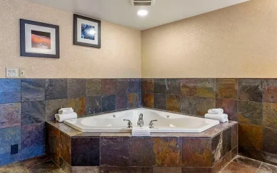 Comfort Inn and Suites Lincoln City Comfort Inn and Suites Lincoln City