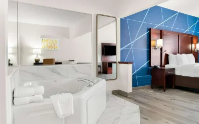 Comfort Suites Southfield