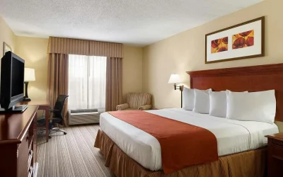 Country Inn & Suites by Radisson, Baltimore North, MD