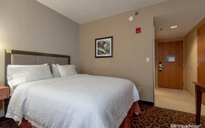 Hampton Inn at Tin Lizzie Gaming Resort