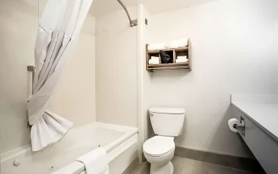 Hawthorn Suites by Wyndham Oakland/Alameda