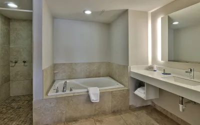 Holiday Inn Express & Suites Albuquerque Historic Old Town, an IHG Hotel