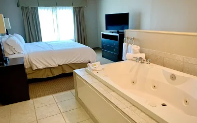 Holiday Inn Express & Suites Olathe North, an IHG Hotel