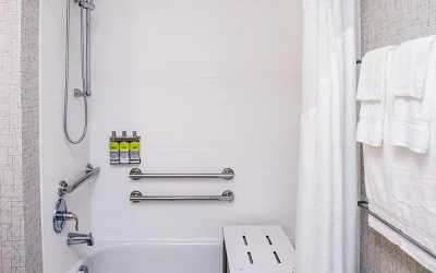 Holiday Inn Express & Suites Rehoboth Beach, an IHG hotel