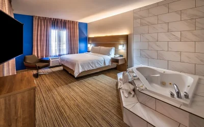 Holiday Inn Express & Suites Reno Airport, an IHG Hotel