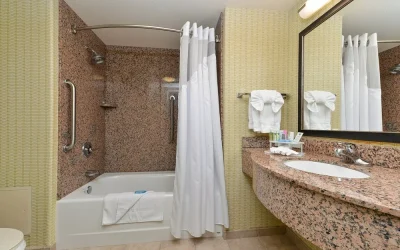Holiday Inn Express Woodland
