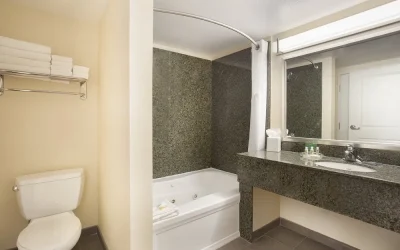 Holiday Inn Scottsdale North- Airpark, an IHG Hotel