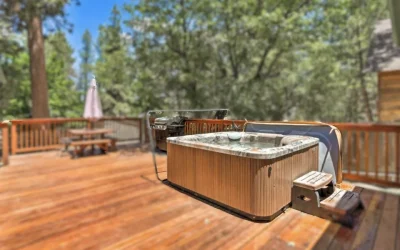Hot Tub and Deck Big Bear Gem Near Resorts