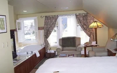 Lake Pointe Inn