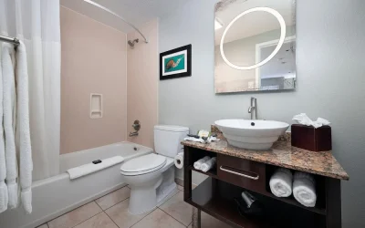 Mariposa Inn and Suites