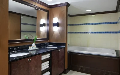 Renaissance Mobile Riverview Plaza Hotel