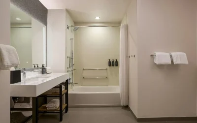 Sheraton Grand Sacramento Hotel
