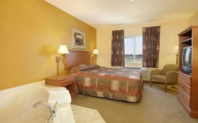 Super 8 by Wyndham Topeka at Forbes Landing